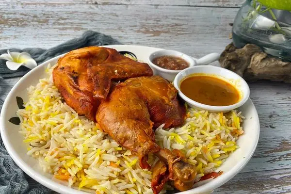 Mandi Hähnchen