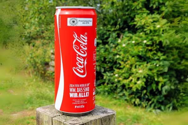 Cola